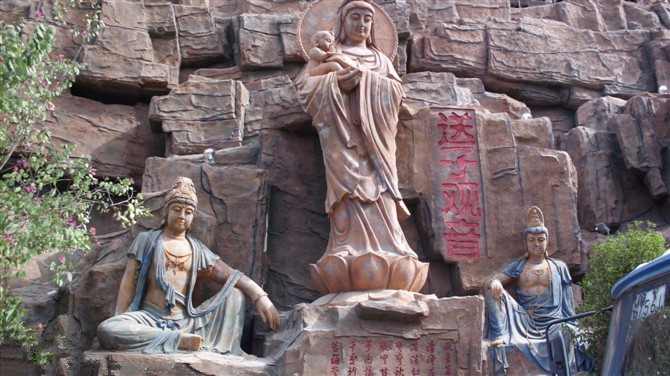 宗教雕塑