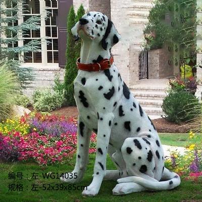 玻璃钢彩绘斑点狗  高0.85米  900元